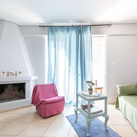 Apartment Athenian Cozy For 4 *
